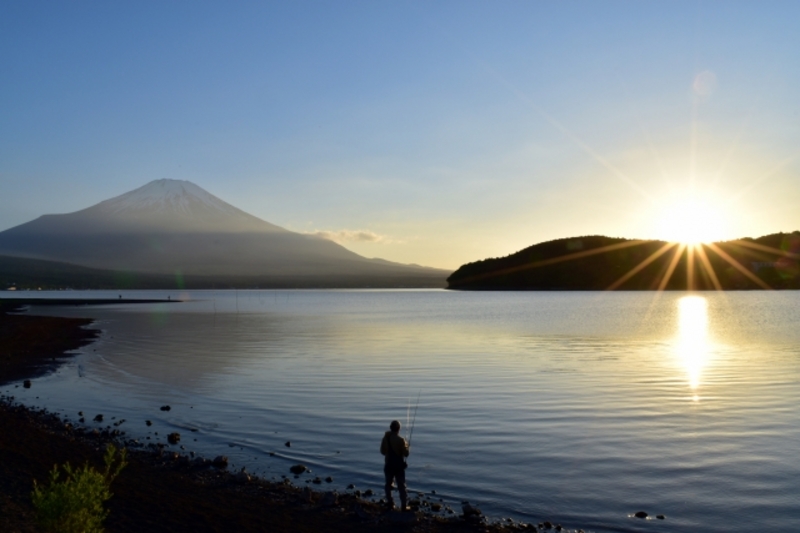 釣り 初夏の山中湖でバスフィッシングを楽しむ方法 趣味 フジヤマクロスロード 富士山 山中湖の別荘ならフジヤマスタイル